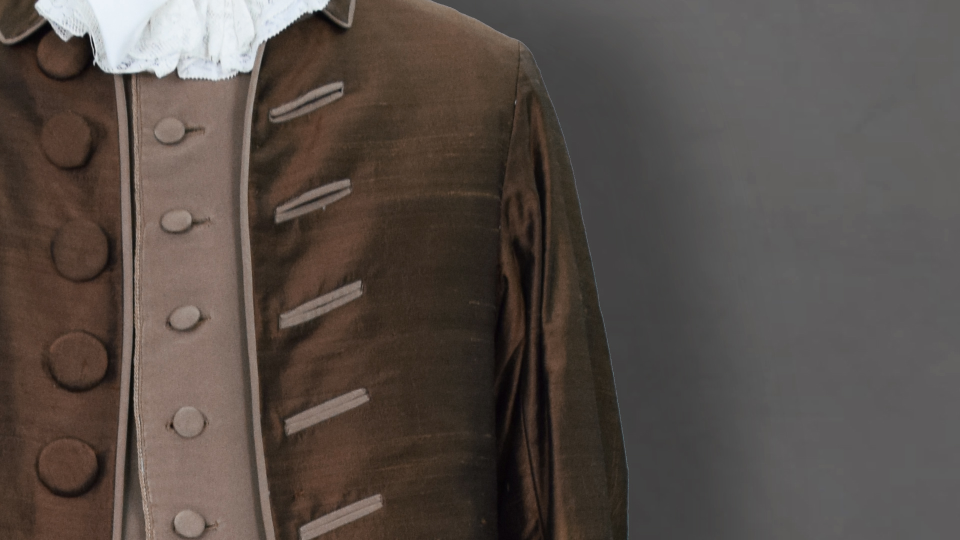 Costumi Russo - Sartoria per Cinema teatro e televisione - Noleggio e Realizzazione